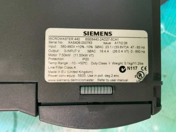 Siemens 6SE6440-2AD27-5CA1. Siemens Micromaster 440. 7.5kW. (UK / EU Read)