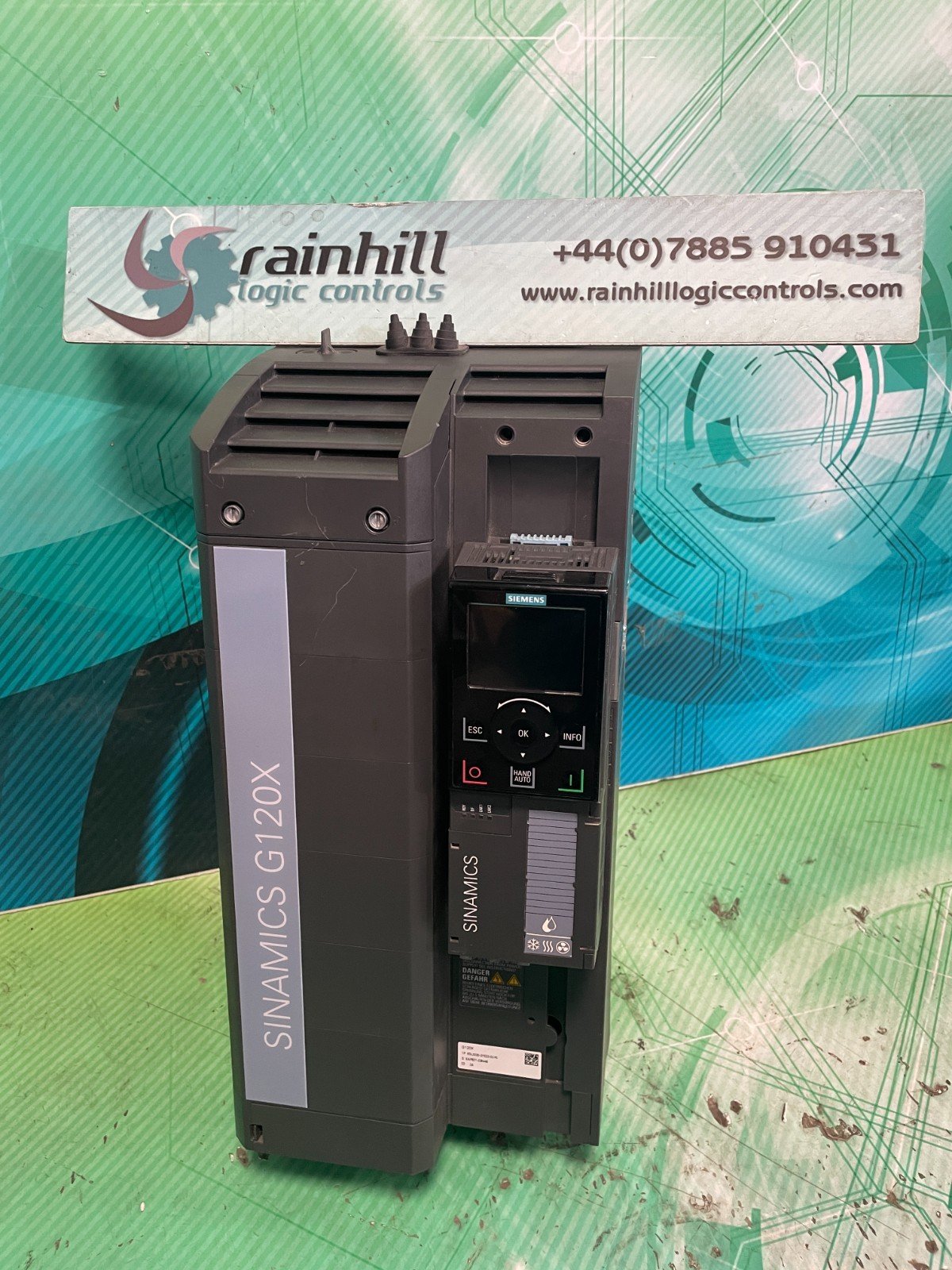 Siemens 6SL3220-3YE32-0UF0. Sinamics G120X. ( UK/EU Read) Siemens 6SL3220-3YE32-0UF0. Sinamics G120X. ( UK/EU Read)