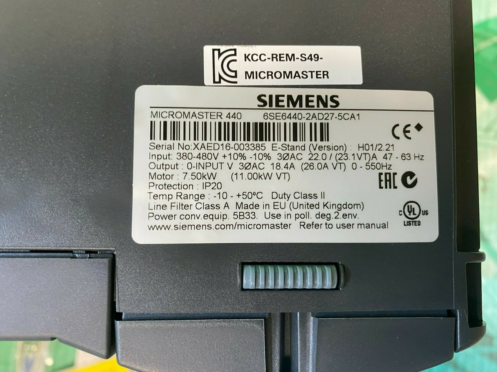 Siemens 6SE6440-2AD27-5CA1. Siemens Micromaster 440. 7.5kW. (UK / EU Read) Siemens 6SE6440-2AD27-5CA1. Siemens Micromaster 440. 7.5kW. (UK / EU Read) - Image 2