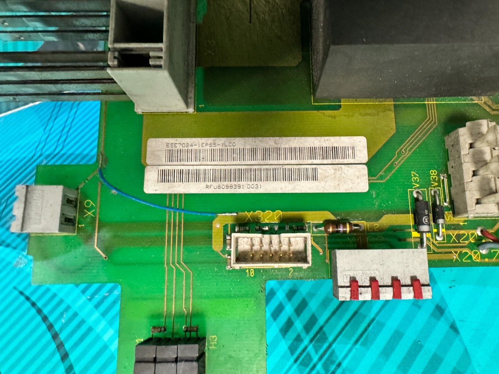 Siemens 6SE7024-1EP85-1LC0. Masterdrives AC/DC Rectifier Board. (UK/EU Read) Siemens 6SE7024-1EP85-1LC0. Masterdrives AC/DC Rectifier Board. (UK/EU Read) - Image 2