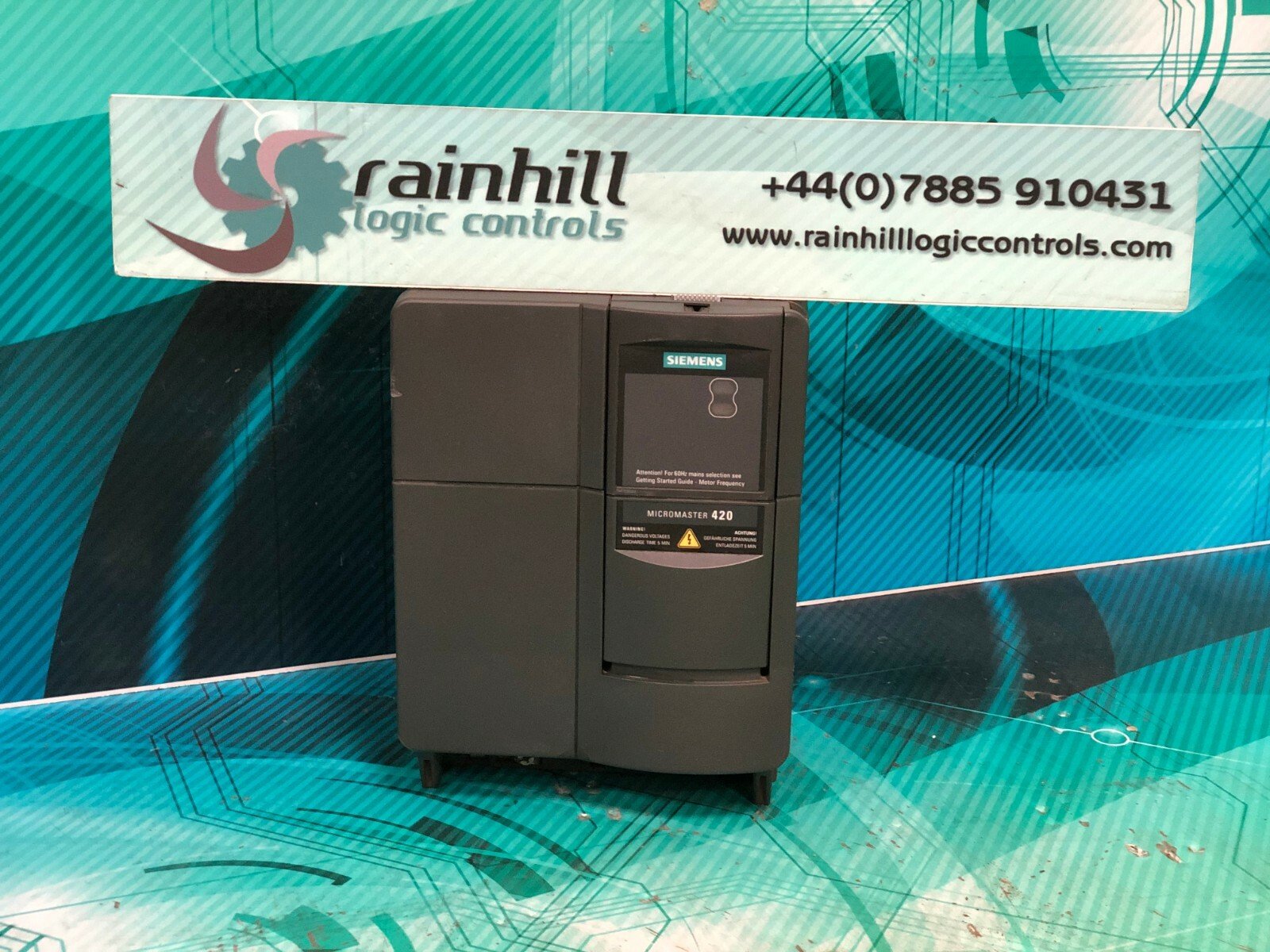 Siemens 6SE6420-2UD25-5CA1. Siemens Micromaster 420. 5.5kW. (UK / EU Read) Siemens 6SE6420-2UD25-5CA1. Siemens Micromaster 420. 5.5kW. (UK / EU Read)