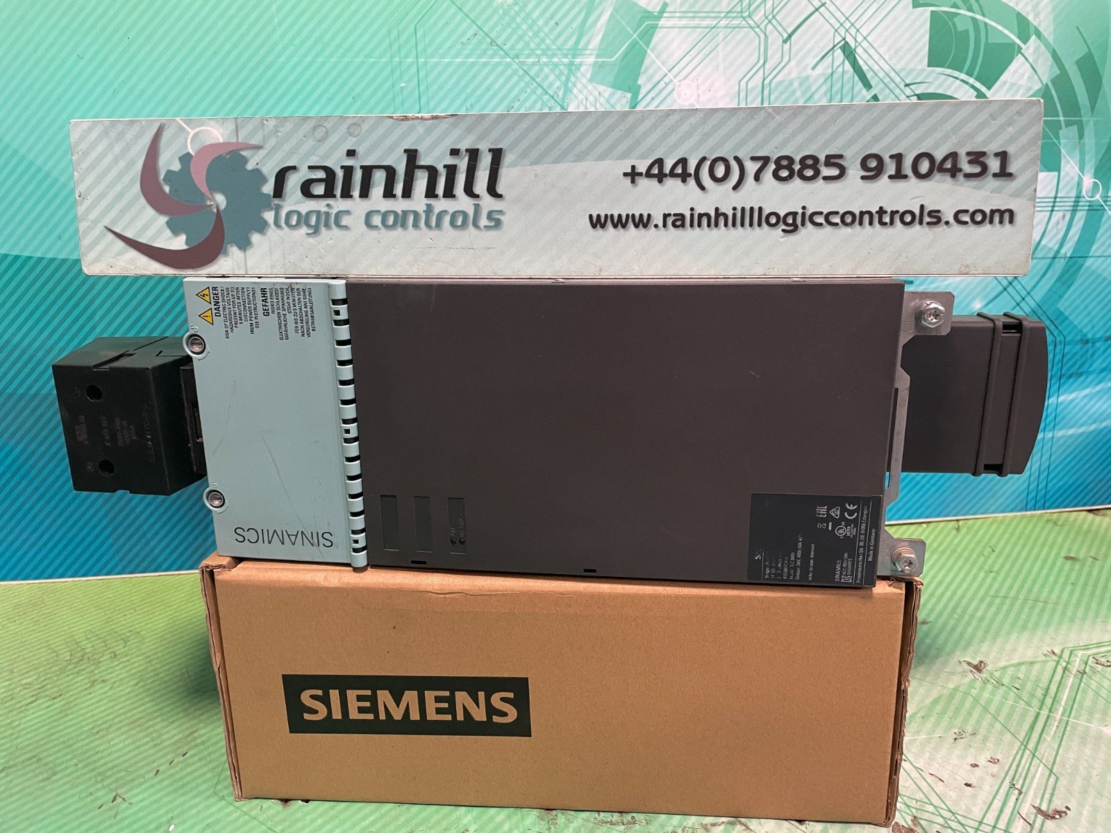 Siemens Sinamics. 6SL3120-1TE26-0AA3. Single Motor Module. ( UK/EU Read) Siemens Sinamics. 6SL3120-1TE26-0AA3. Single Motor Module. ( UK/EU Read)