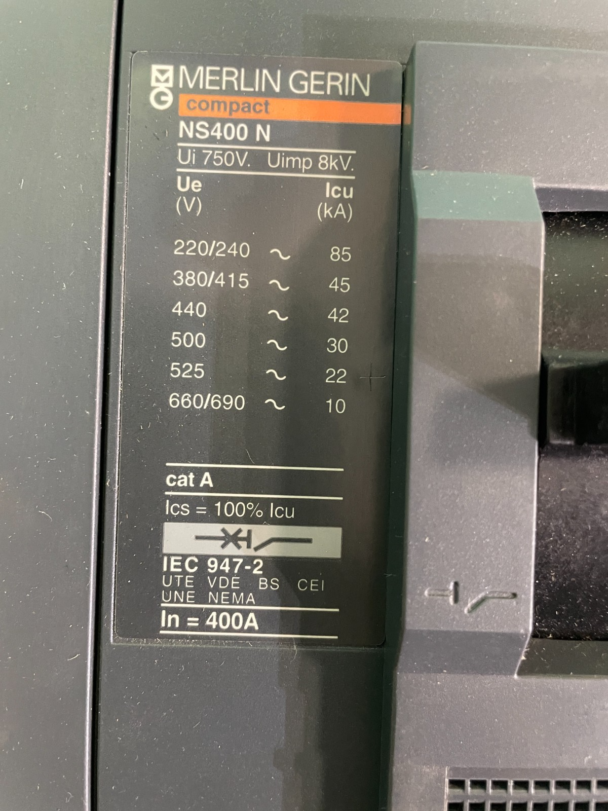 Merlin Gerin NS400N Compact Circuit Breaker. (UK And EU Buyers Read) Merlin Gerin NS400N Compact Circuit Breaker. (UK And EU Buyers Read) - Image 2